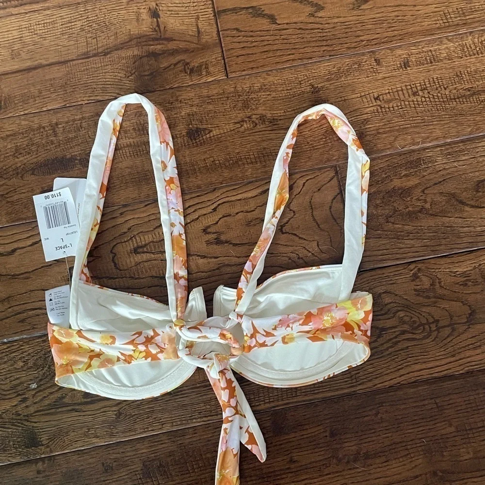 NWT PQ  Reversible Drew Knot Floral Bikini Top Size D